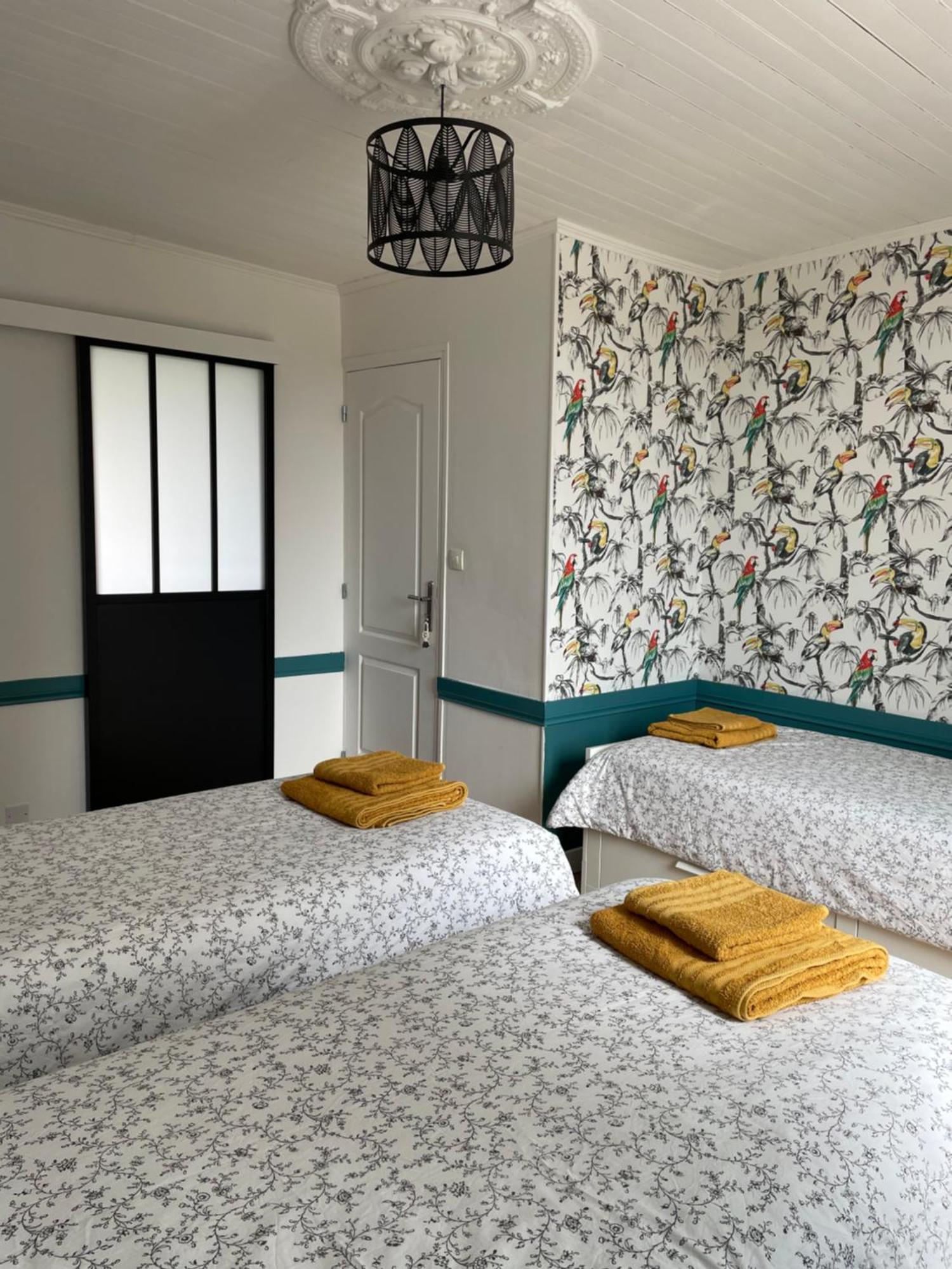 Bed and Breakfast Bien Et Toit Montredon  Экстерьер фото